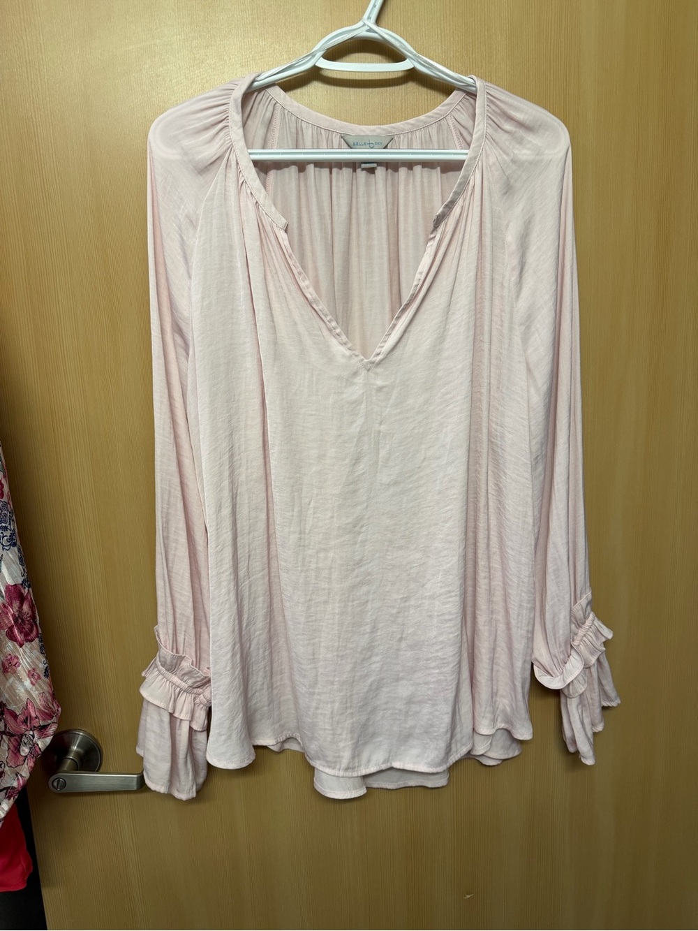 belle sky Light Pink V-Neck Ruffle Cuff Peasant Tunic
